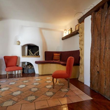 Upstairs - Skylight Apartment Лече Екстериор снимка