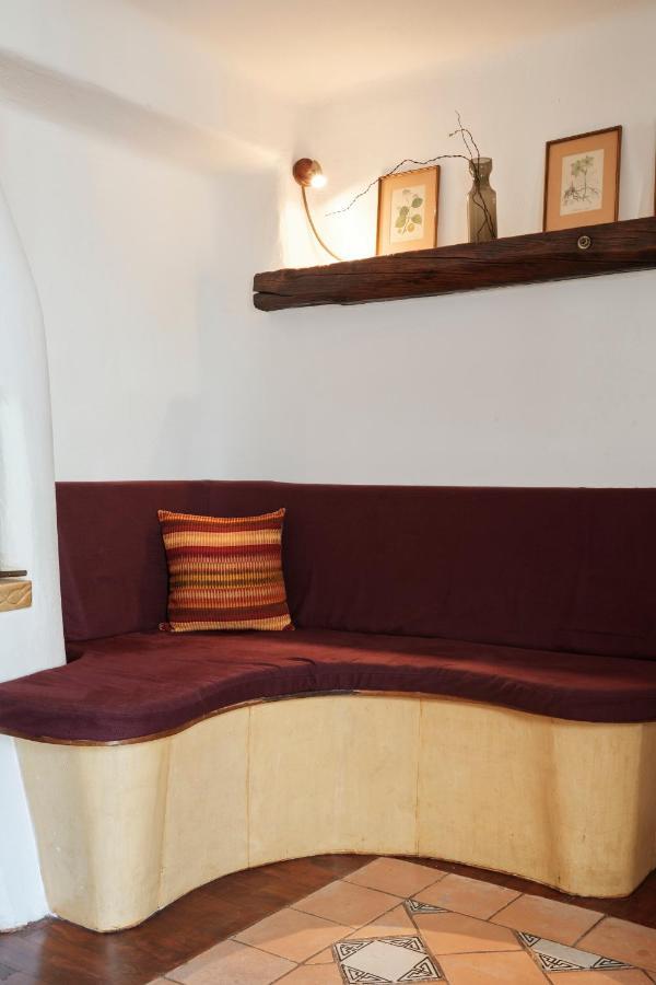 Upstairs - Skylight Apartment Лече Екстериор снимка